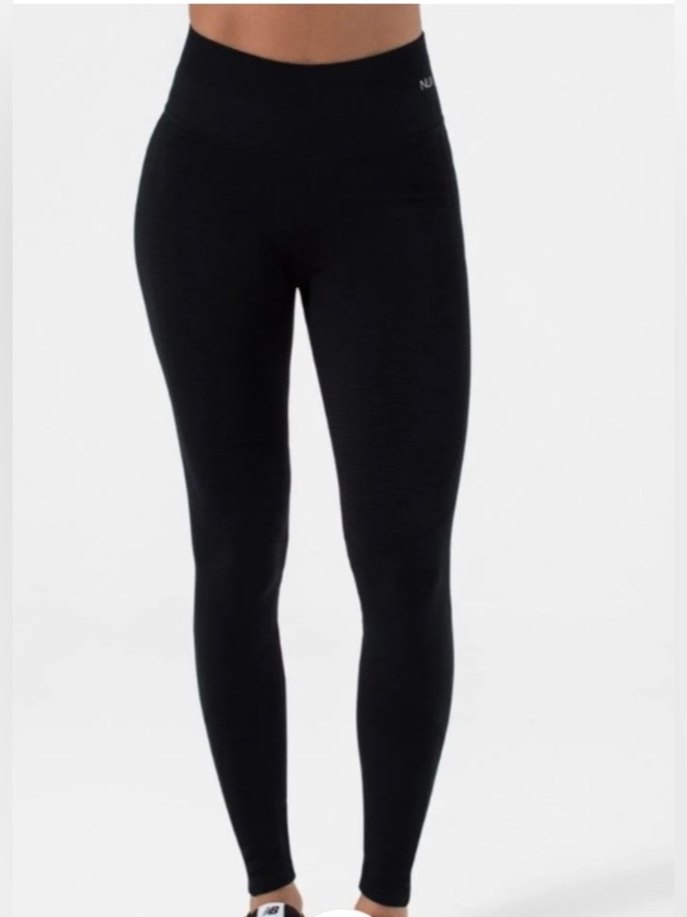 NWT- NUX x CYCLE BAR black Restore Legging
